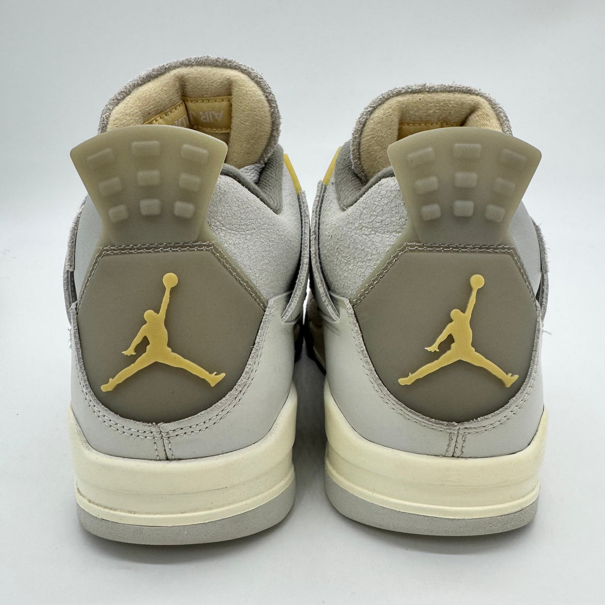 Jordan 4 Craft Photon Dust