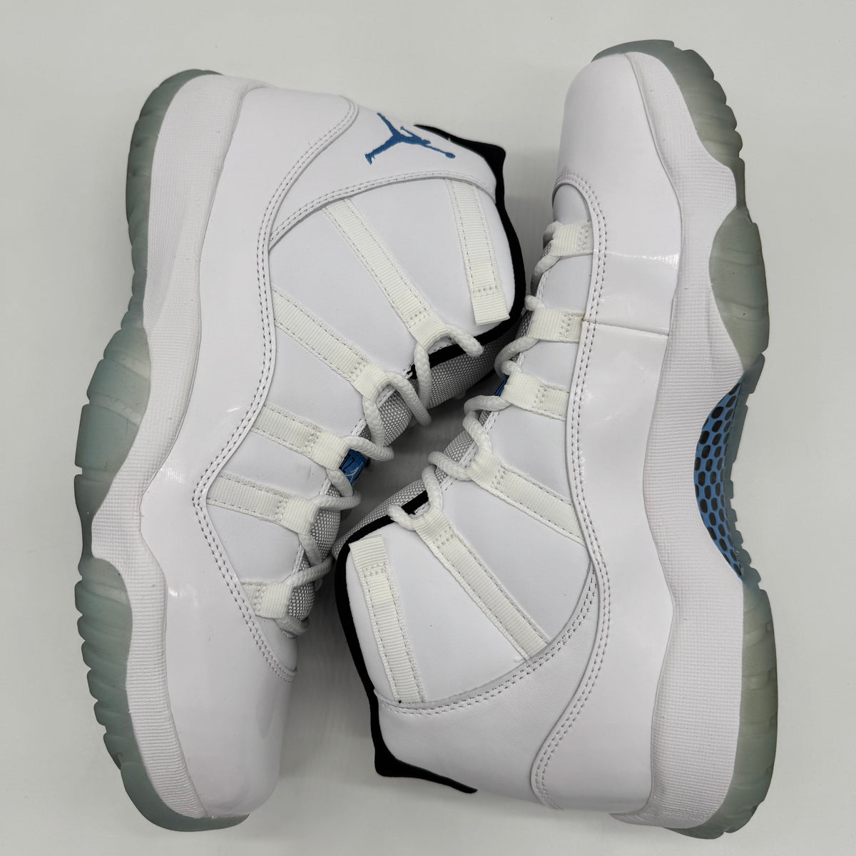 Jordan 11 Legend Blue (2014)