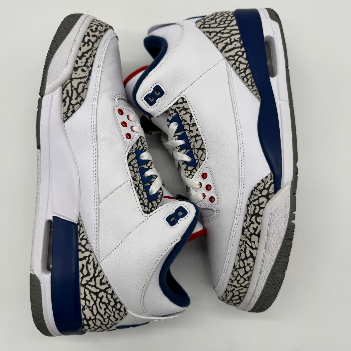 Jordan 3 True Blue (2016)