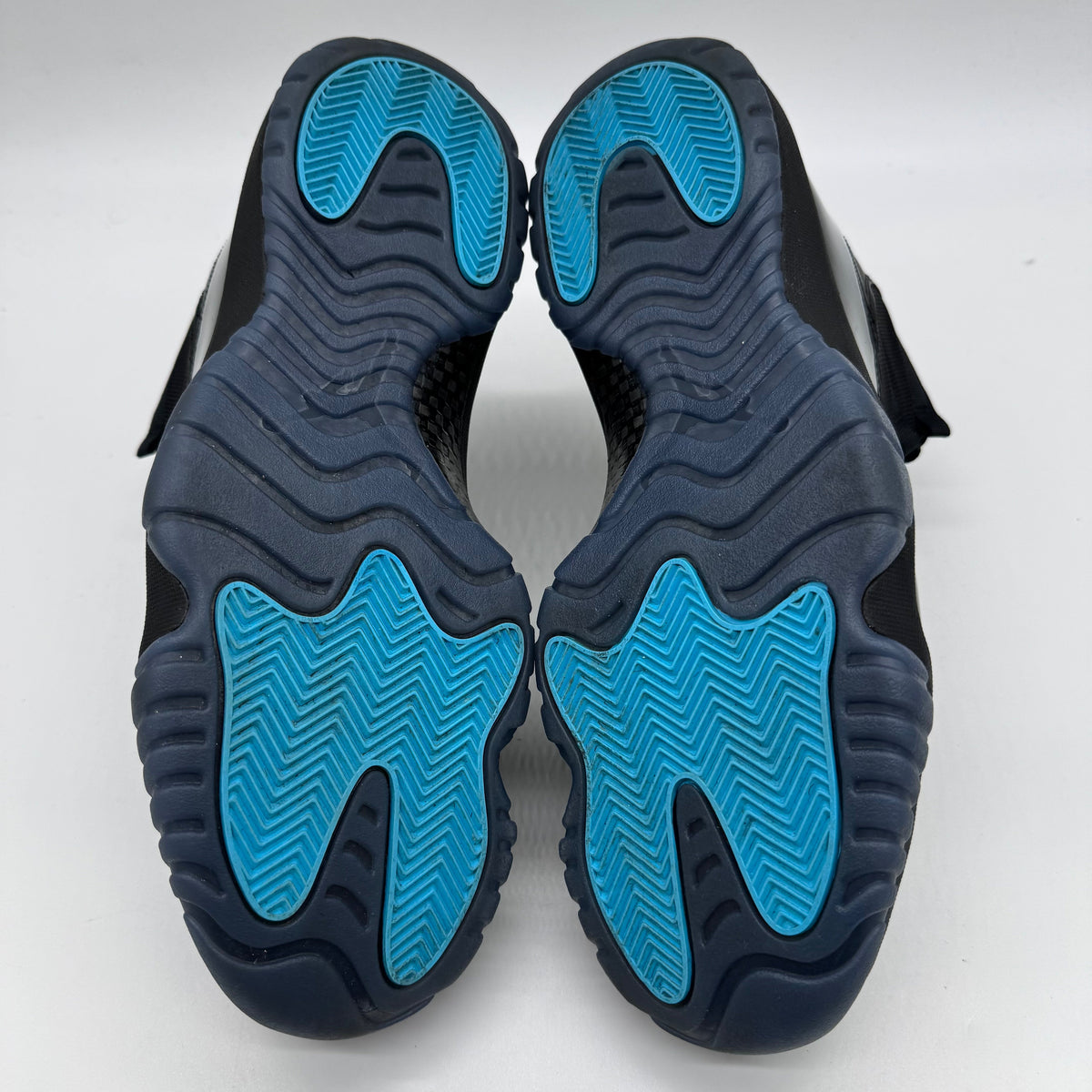 Jordan 11 Gamma Blue (2025)