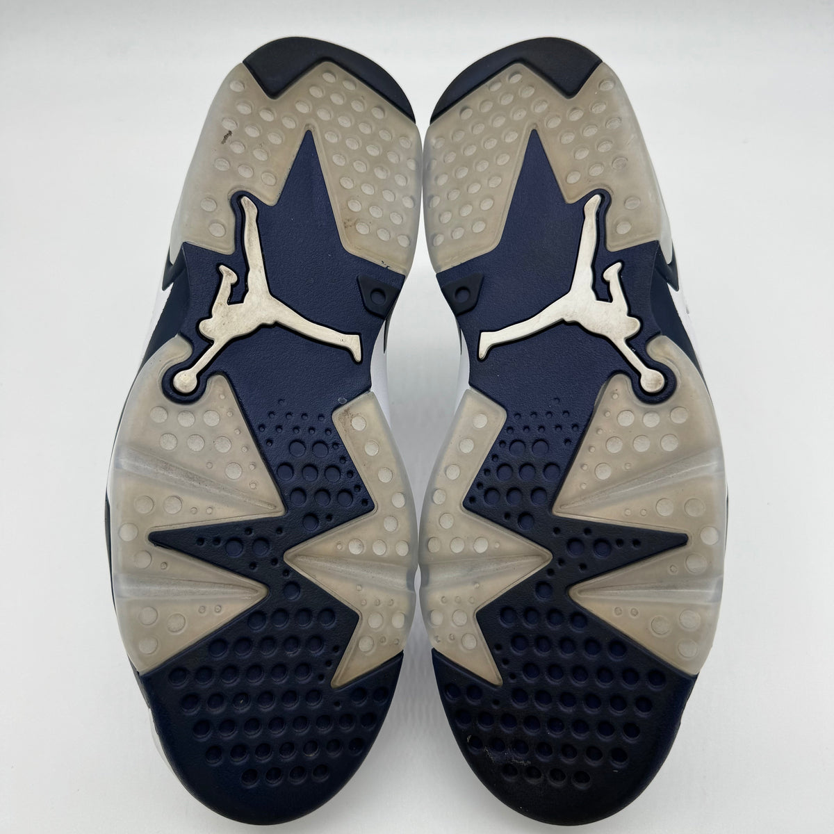 Jordan 6 Midnight Navy (2022)