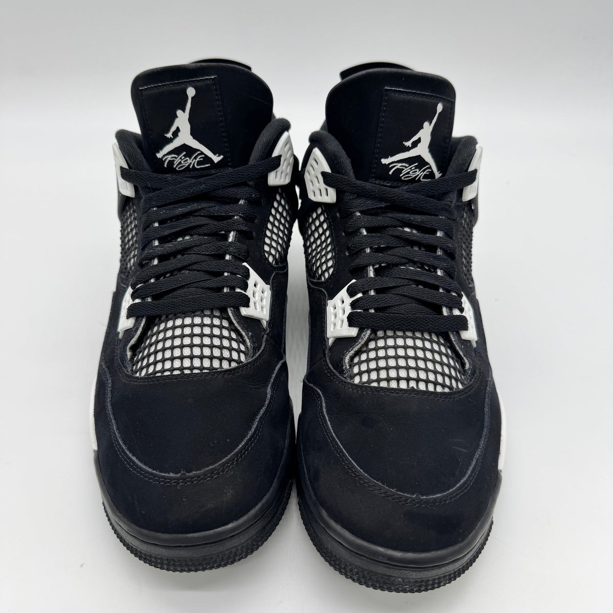 Jordan 4 White Thunder