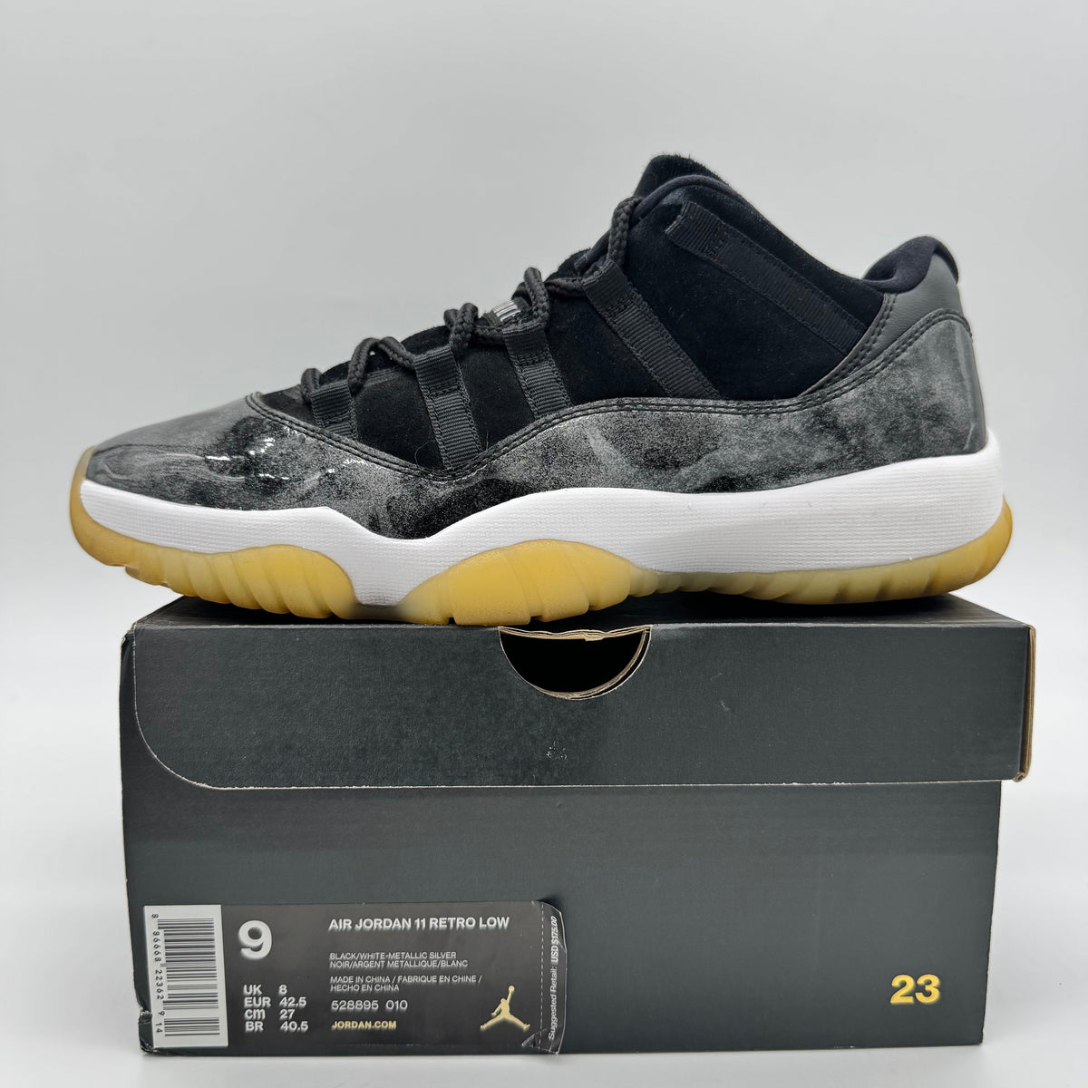 Jordan 11 Low Barons