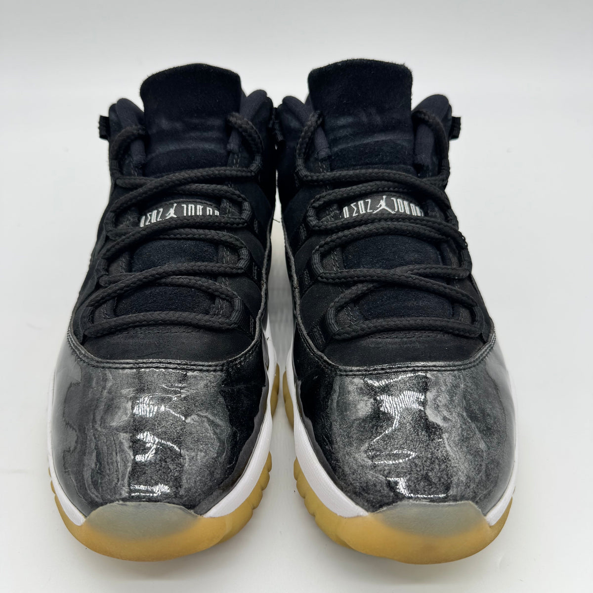 Jordan 11 Low Barons