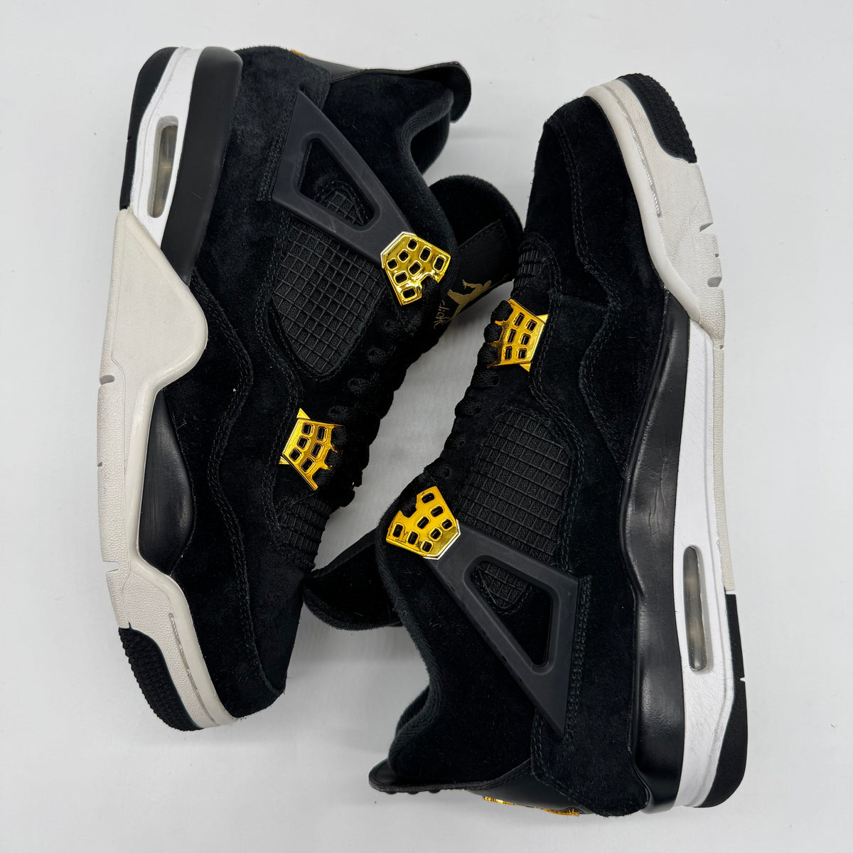Jordan 4 Royalty