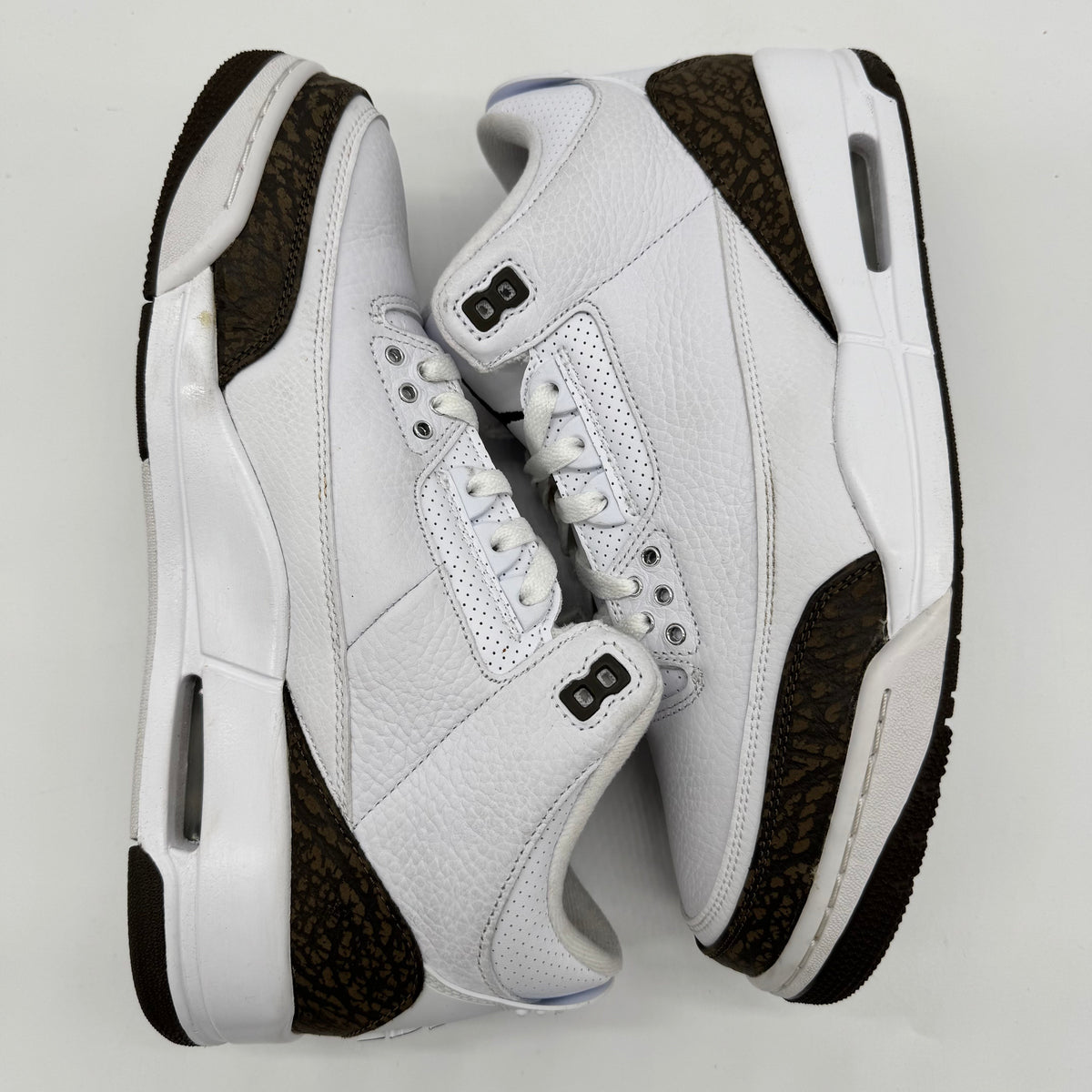 Jordan 3 Mocha (2018)