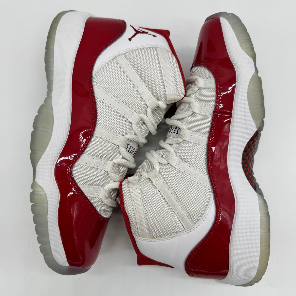 Jordan 11 Cherry (2022) (GS)