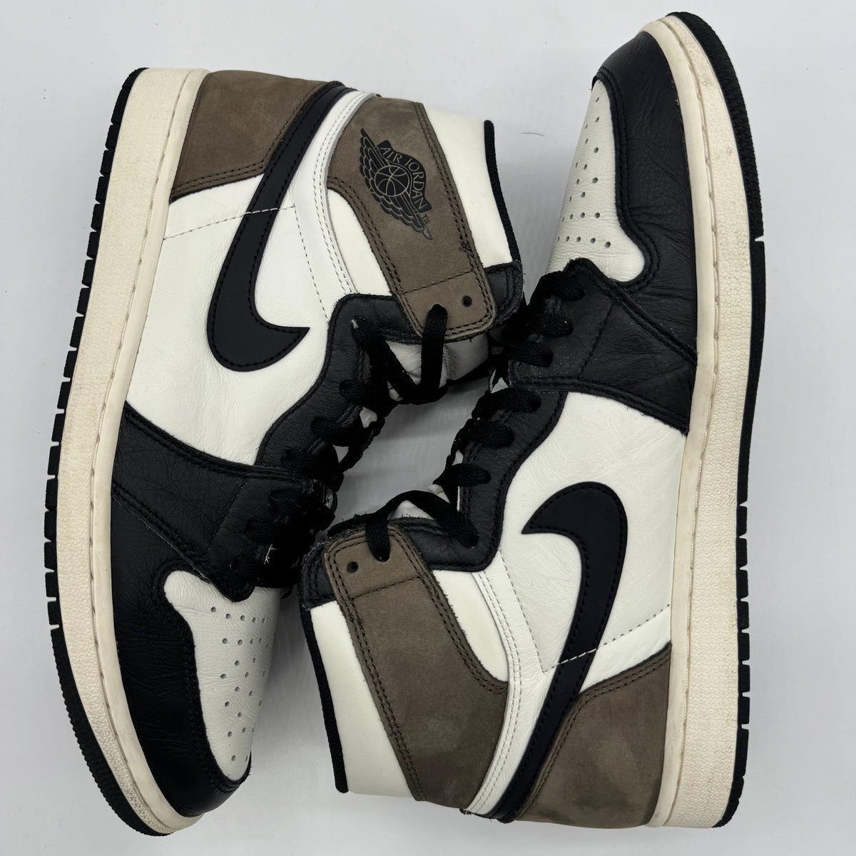 Jordan 1 High Dark Mocha
