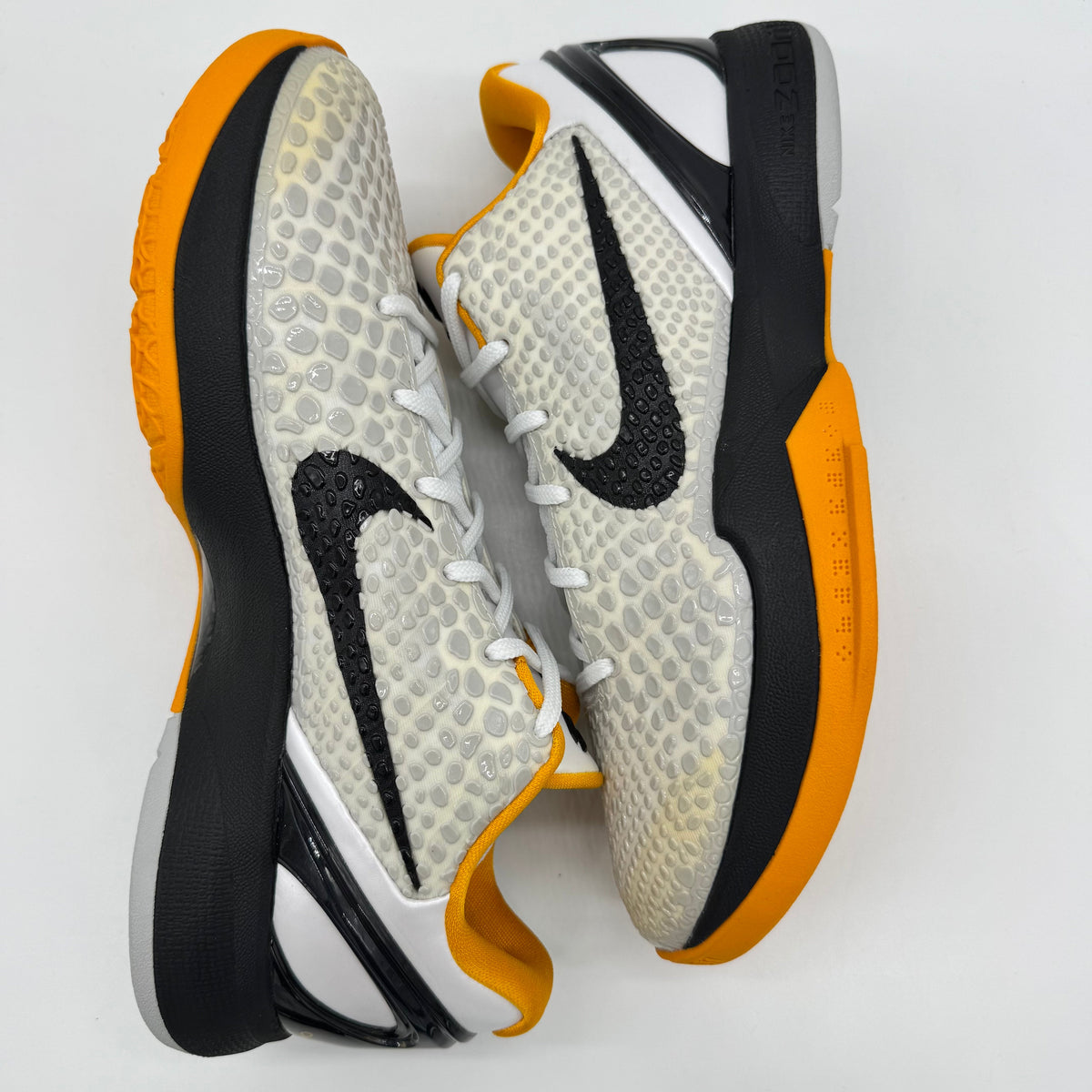 Kobe 6 Protro Playoff Pack White Del Sol