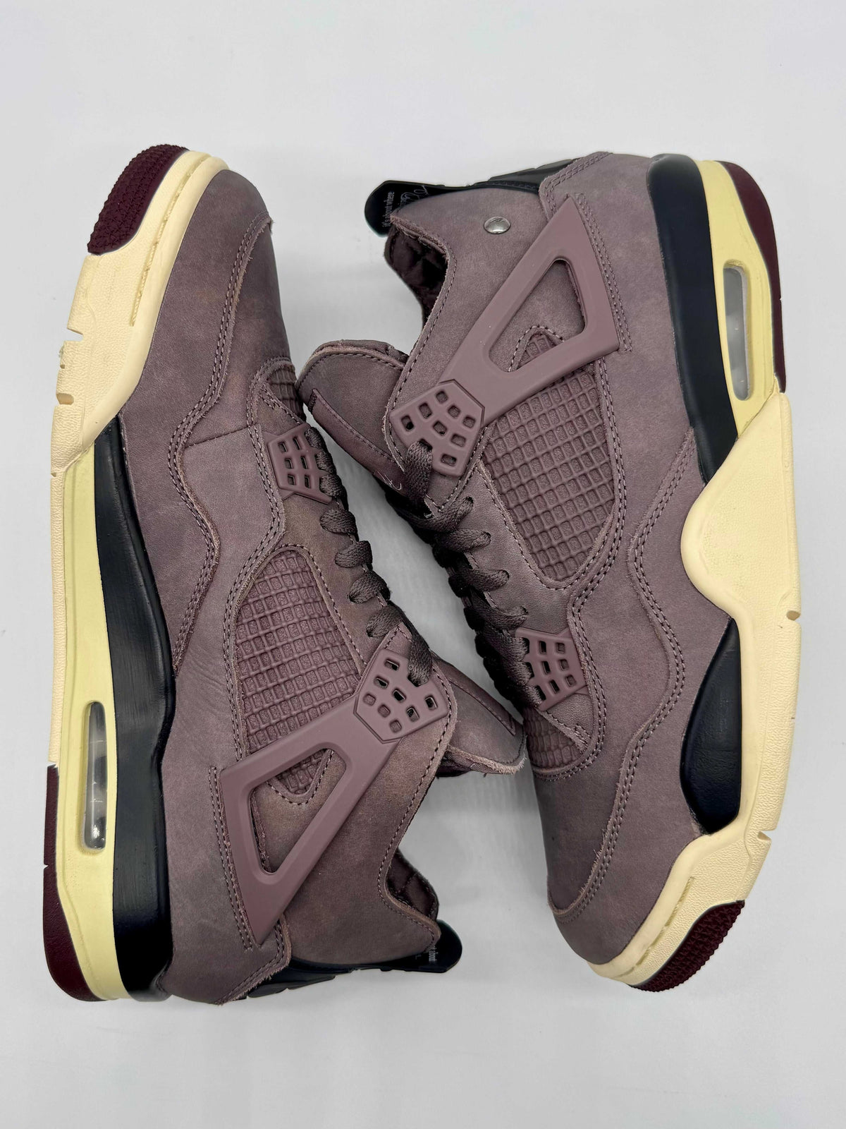 Jordna 4 SP A Ma Maniere Violet Ore