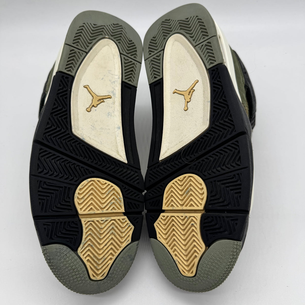 Jordan 4 SE Craft Medium Olive