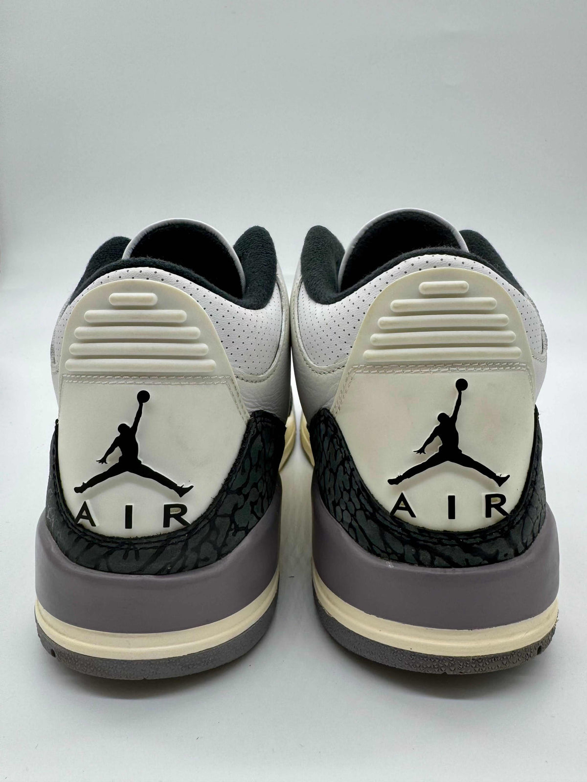 Jordan 3 Cement Grey