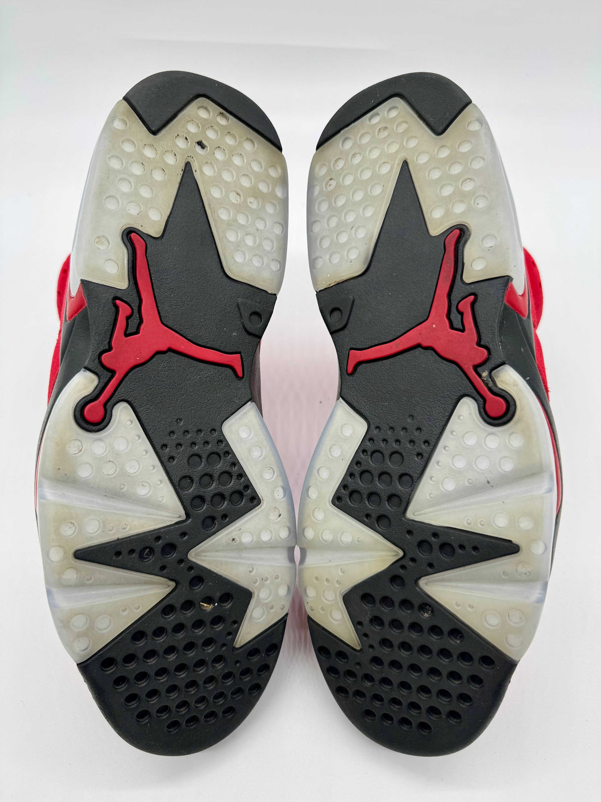 Jordan 6 Toro Bravo