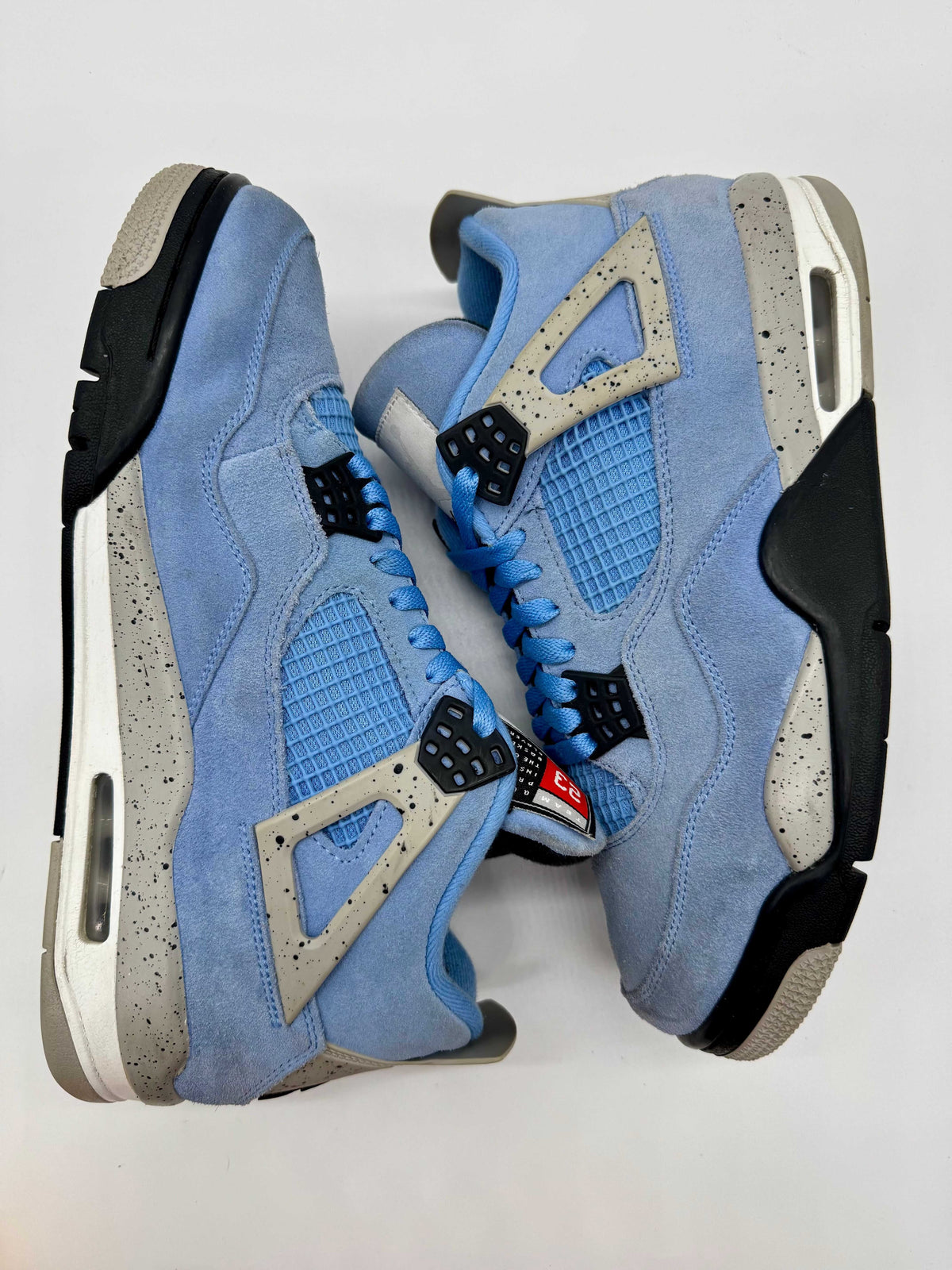 Jordan 4 University Blue