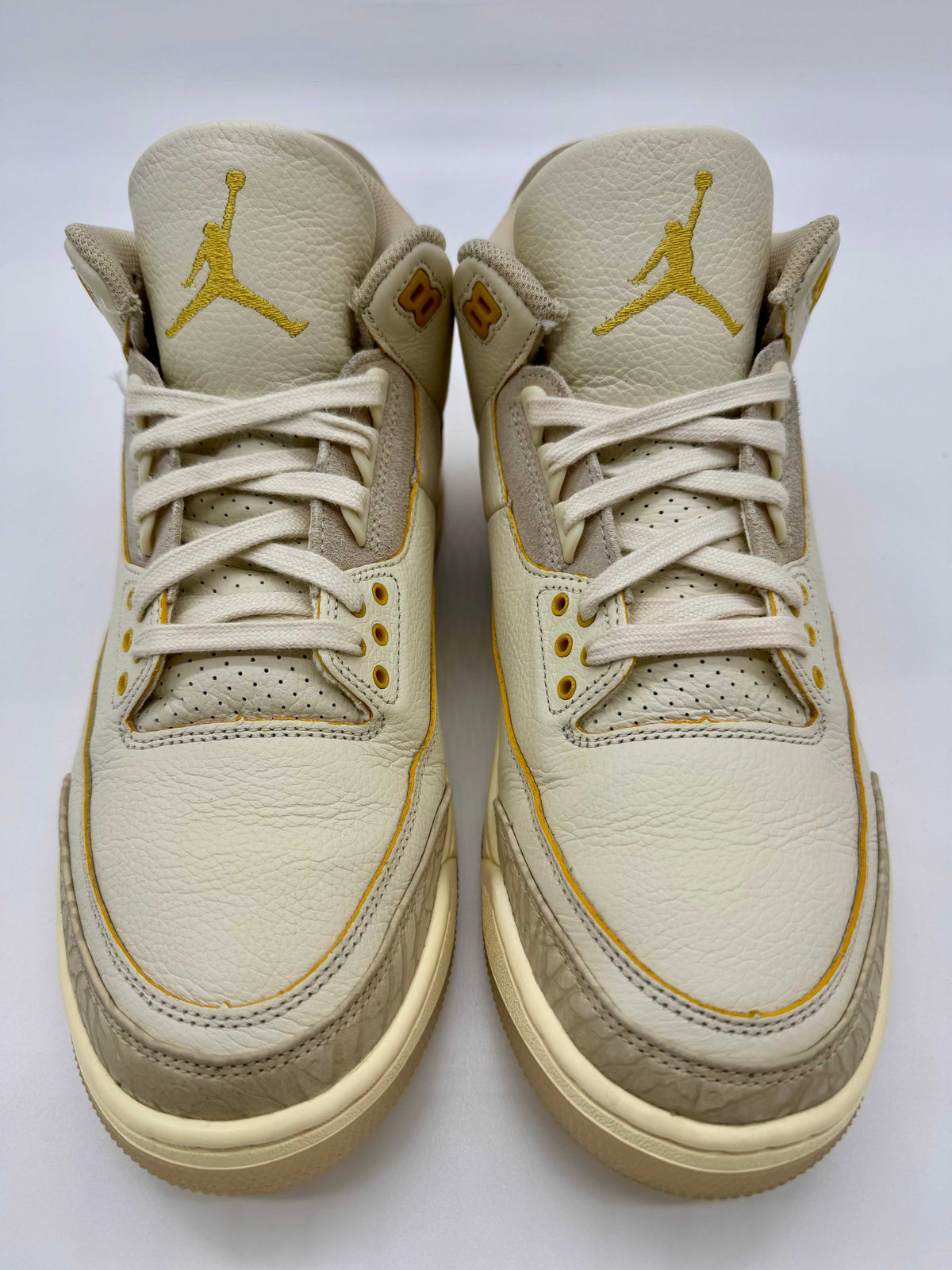 Jordan 3 SP J Balvin Medellin Sunset