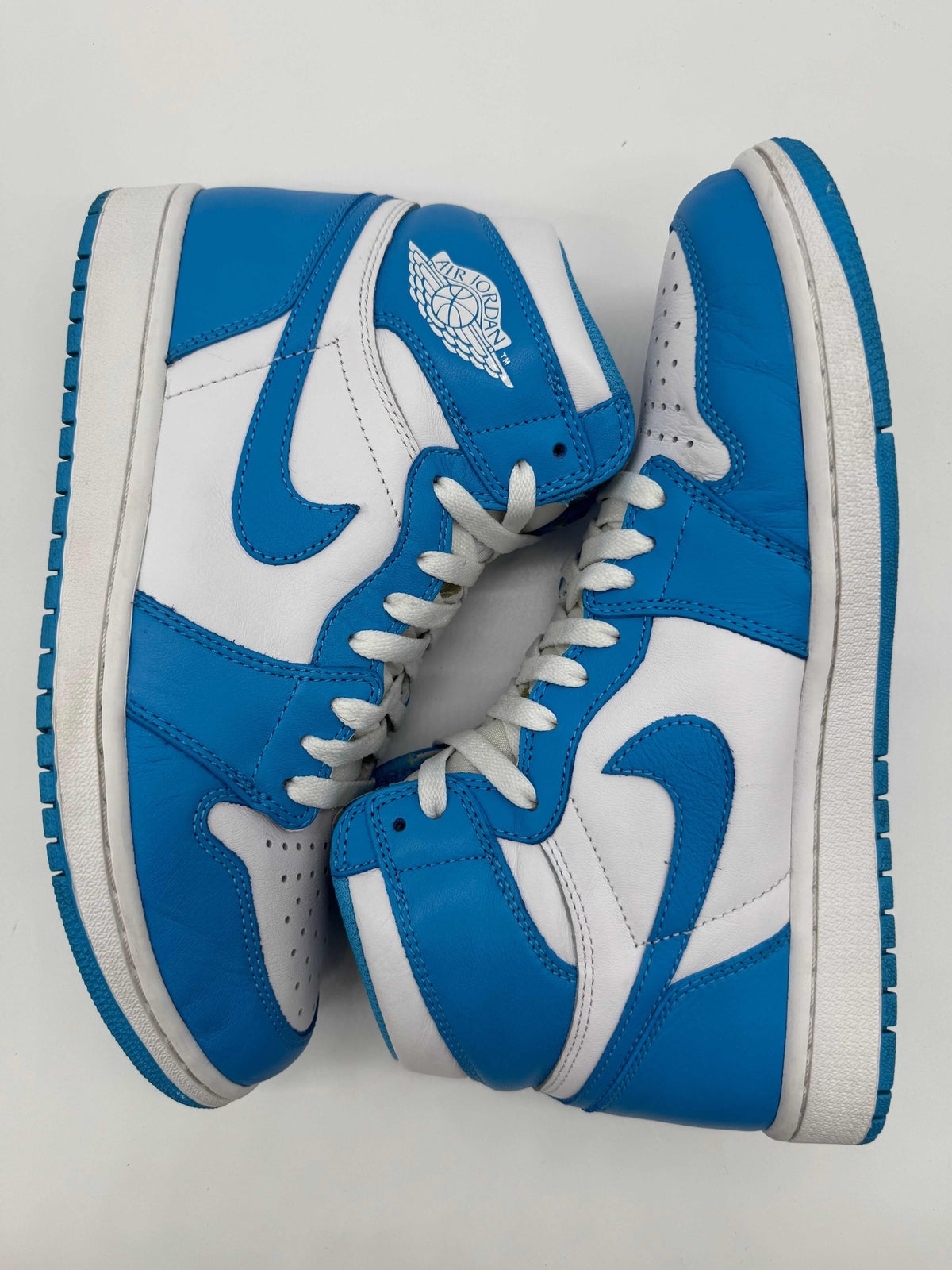 Jordan 1 High UNC
