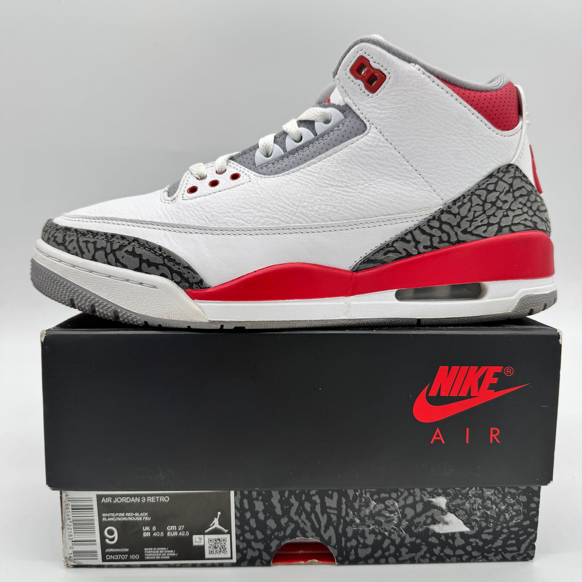 Jordan 3 Fire Red (2022)