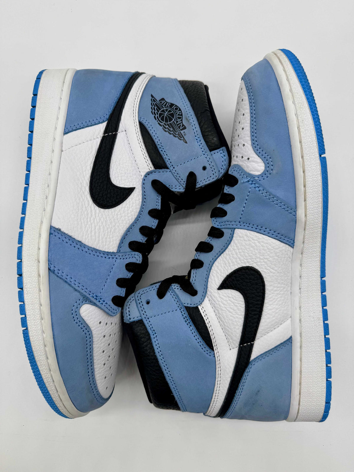 Jordan 1 High University Blue