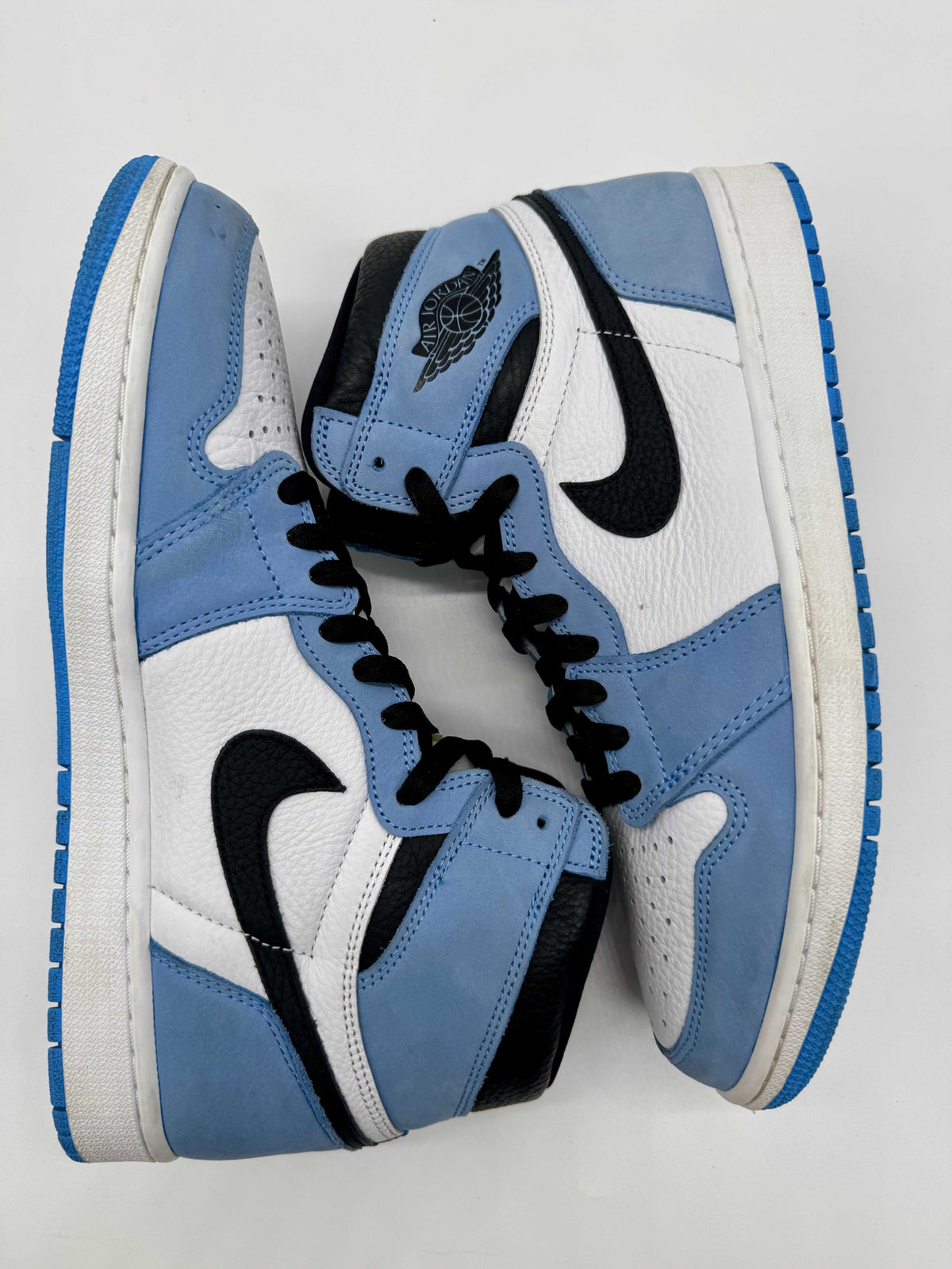 Jordan 1 High University Blue