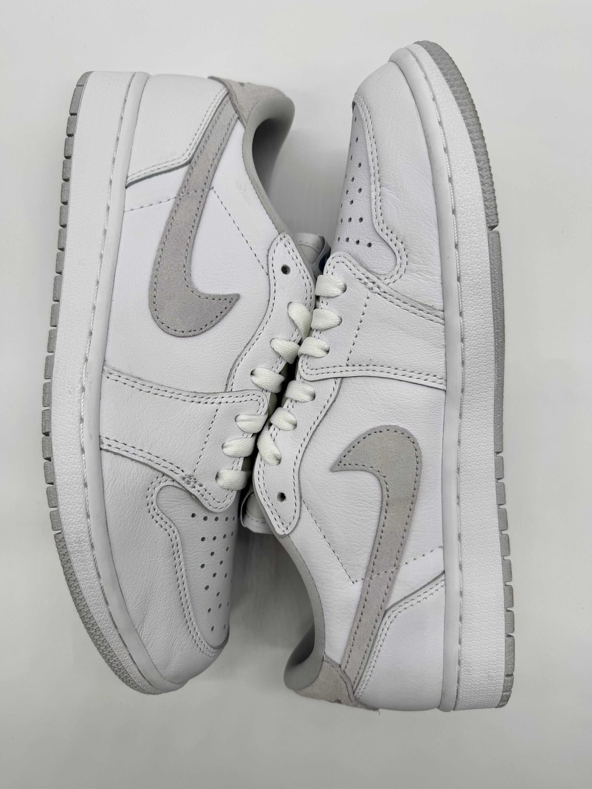 Jordan 1 Low Neutral Grey (2021)