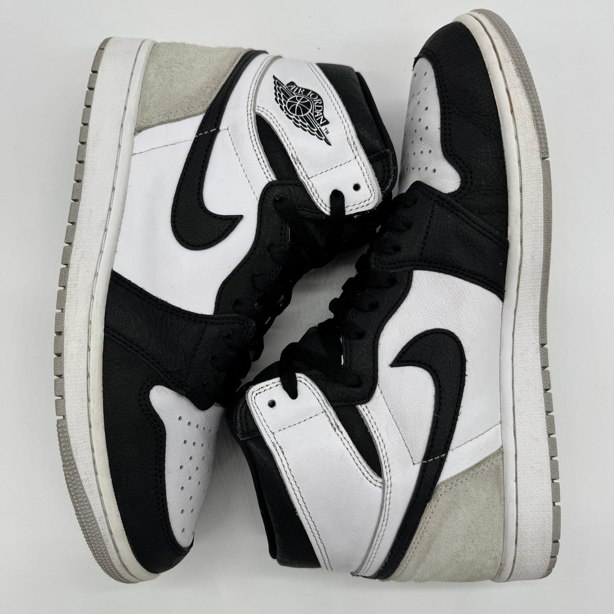 Jordan 1 High OG Bleached Coral