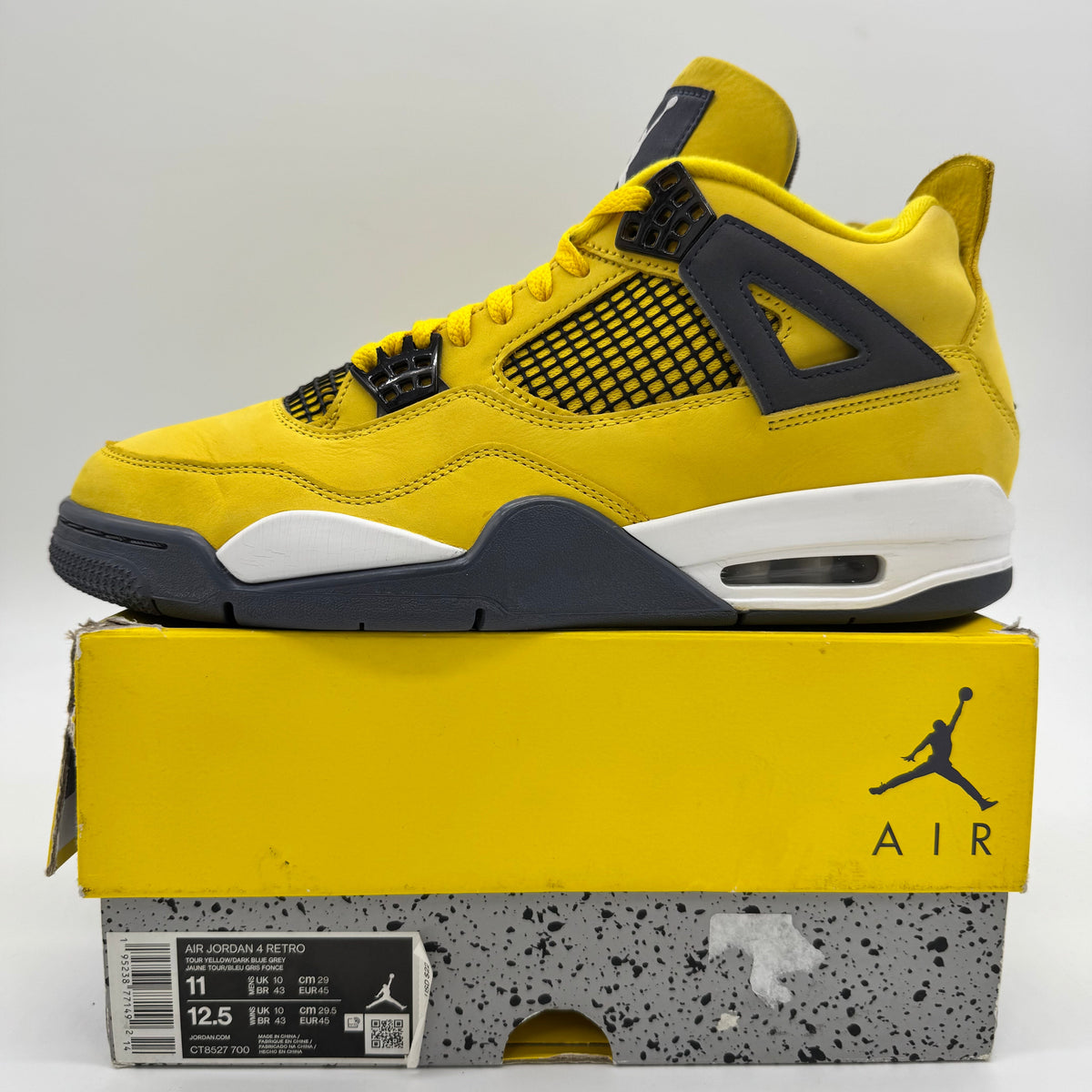 Jordan 4 Lightning (2021)