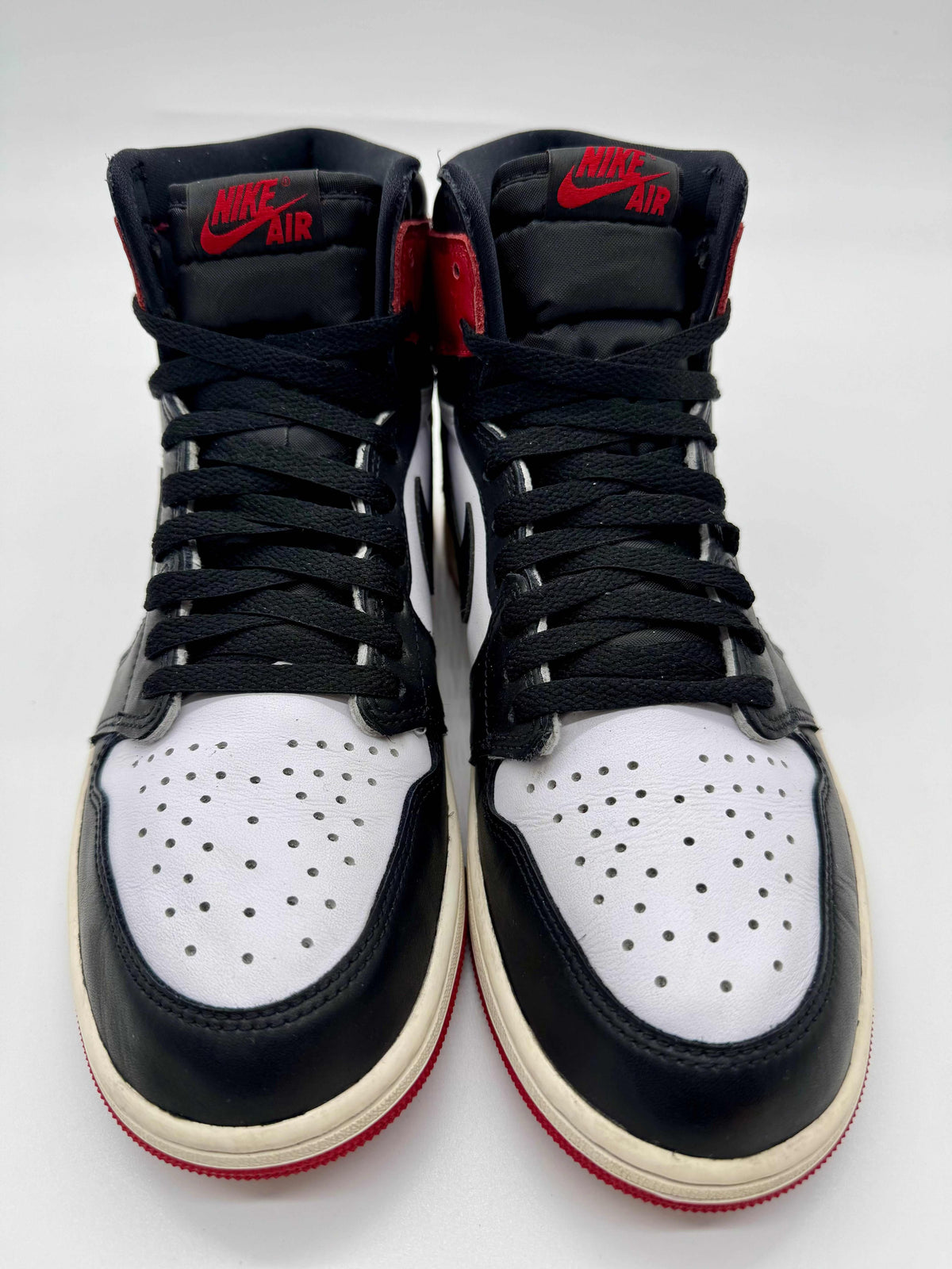 Jordan 1 High OG Black Toe Reimagined