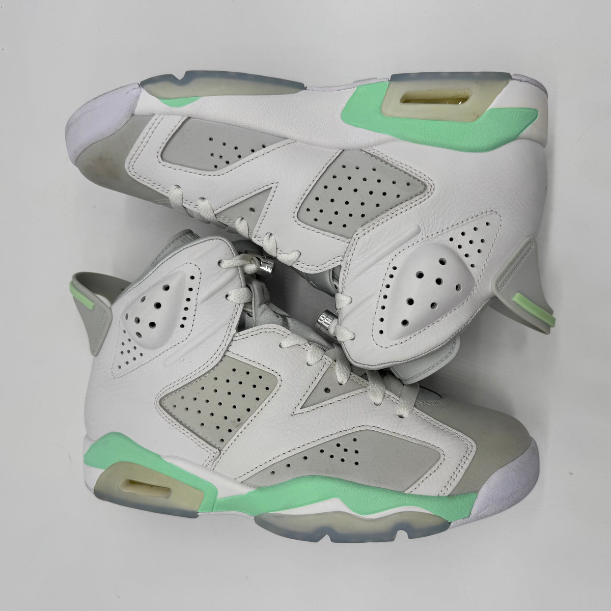 Jordan 6 Mint Foam (Women's)
