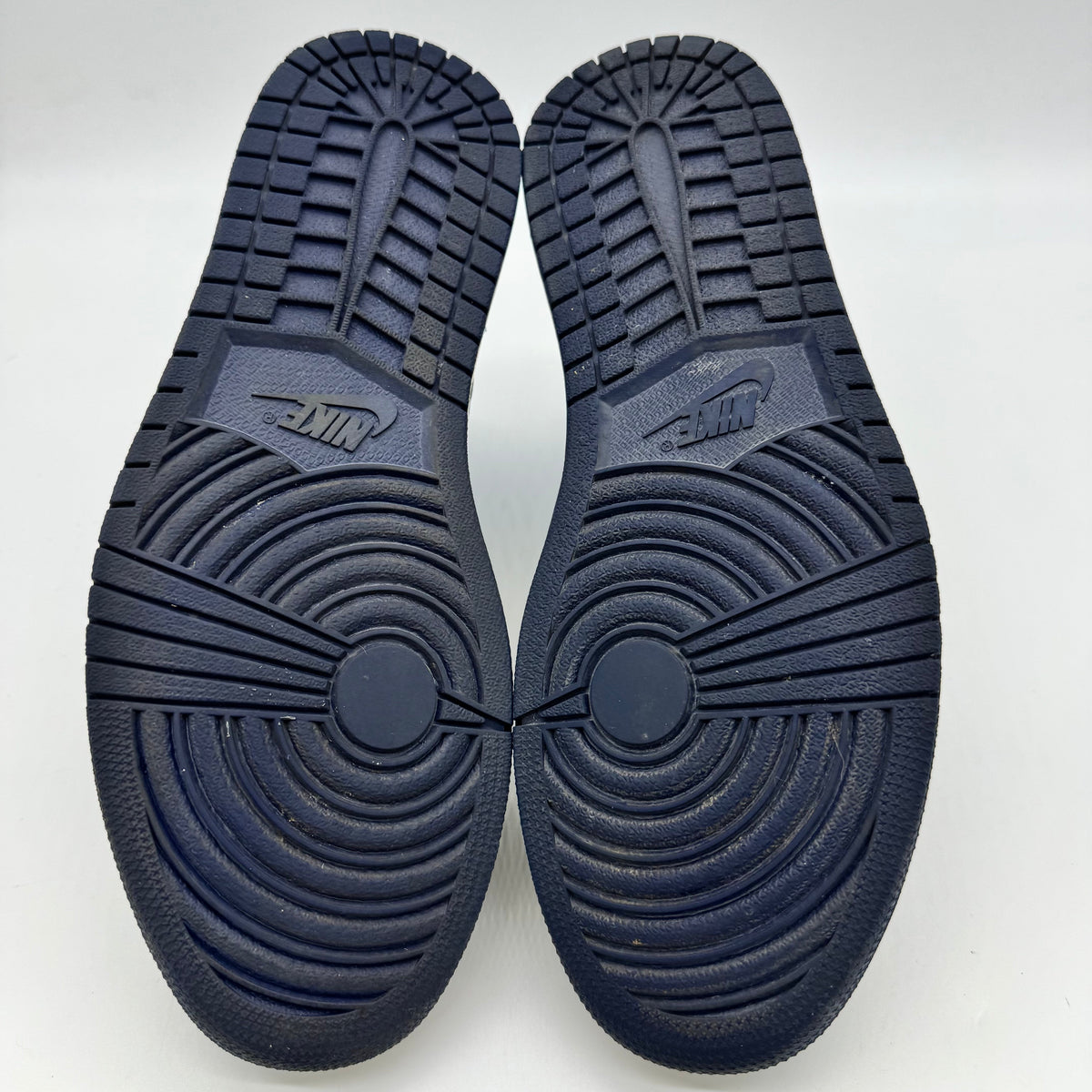 Jordan 1 High Obsidian