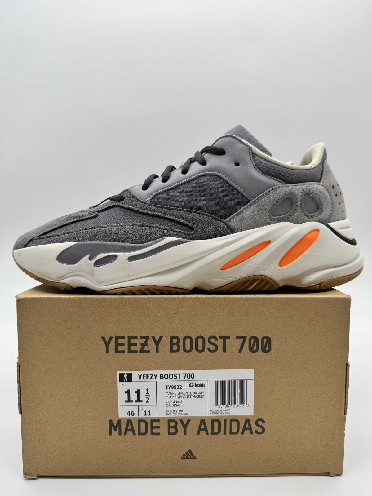 Adidas Yeezy Boost 700 Magnet
