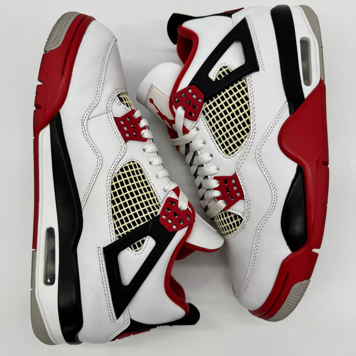 Jordan 4 Fire Red (2020)