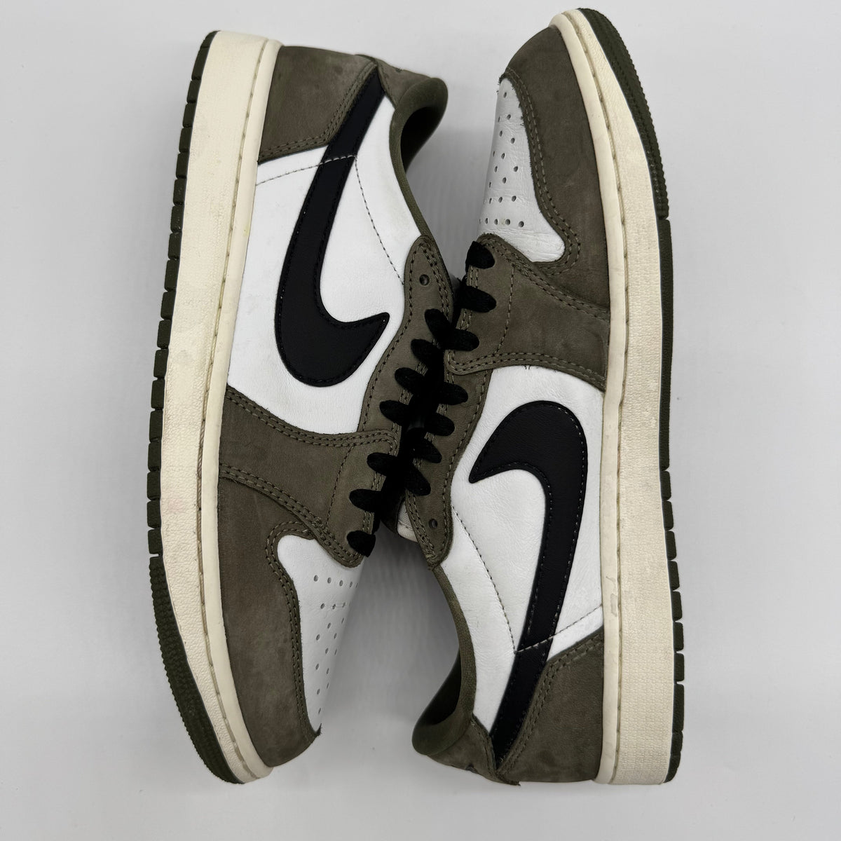 Jordan 1 Low Medium Olive