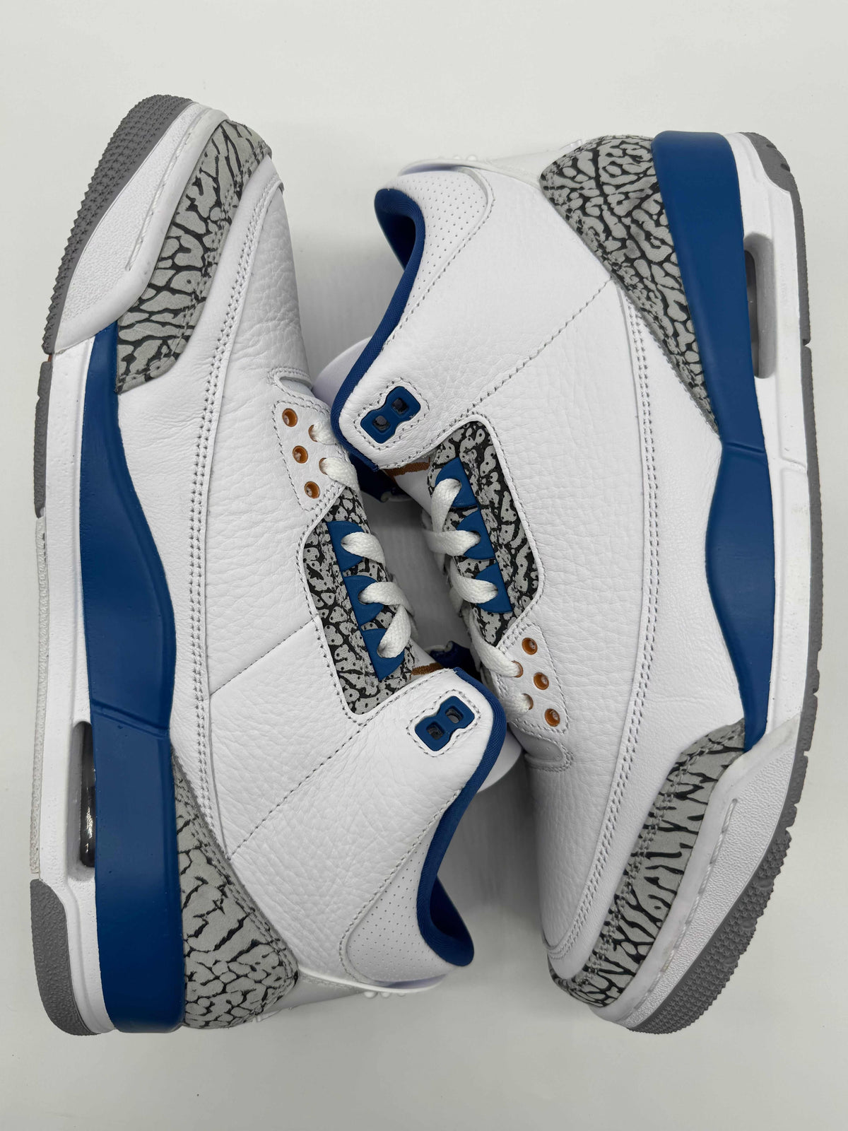 Jordan 3 Wizards
