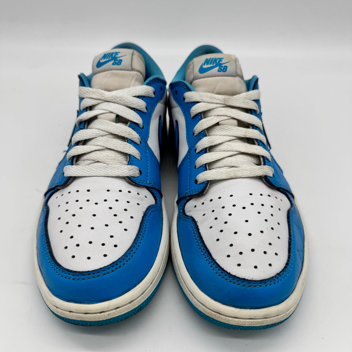 Jordan 1 Low SB UNC