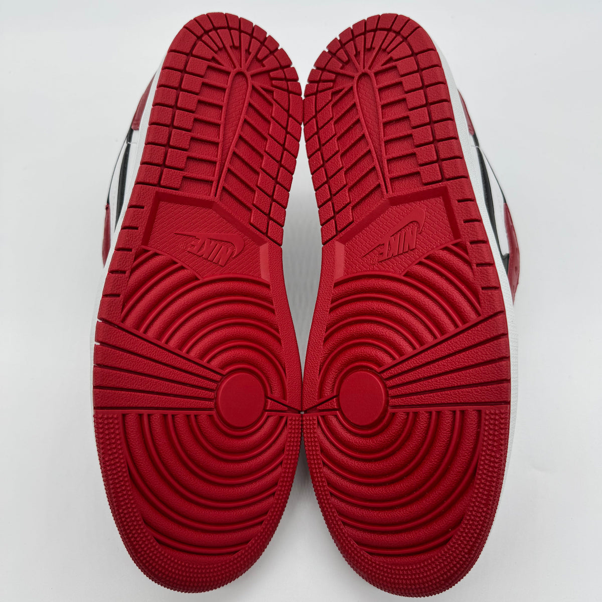Jordan 1 Low OG Chicago (2025)