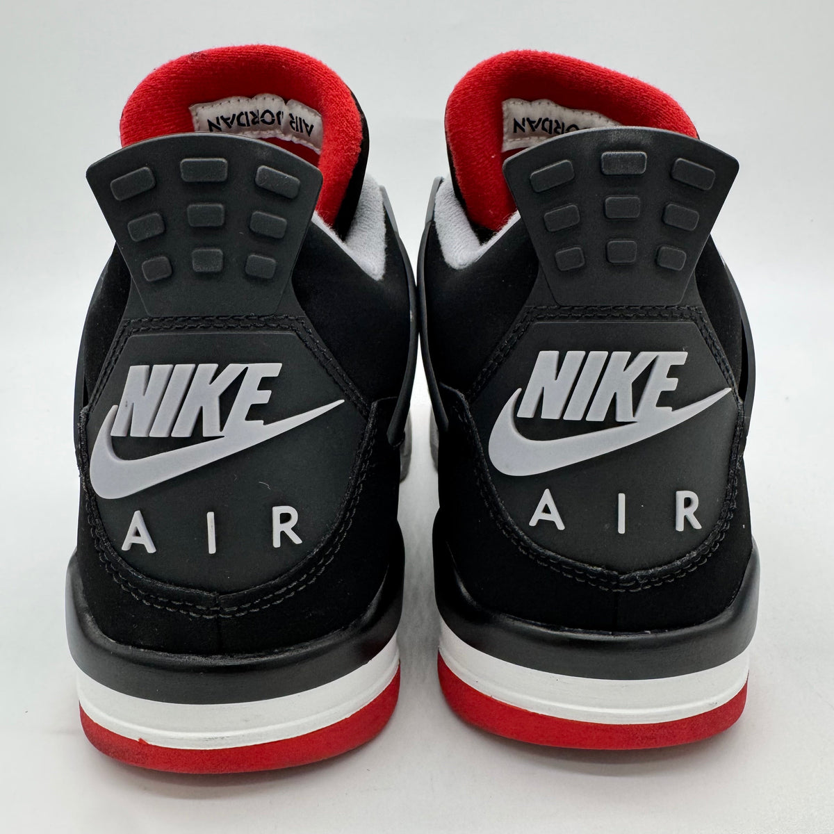 Jordan 4 Bred (2019)