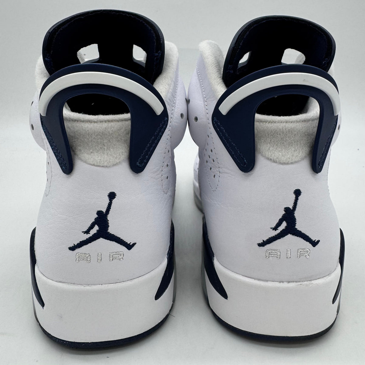Jordan 6 Midnight Navy (2022)