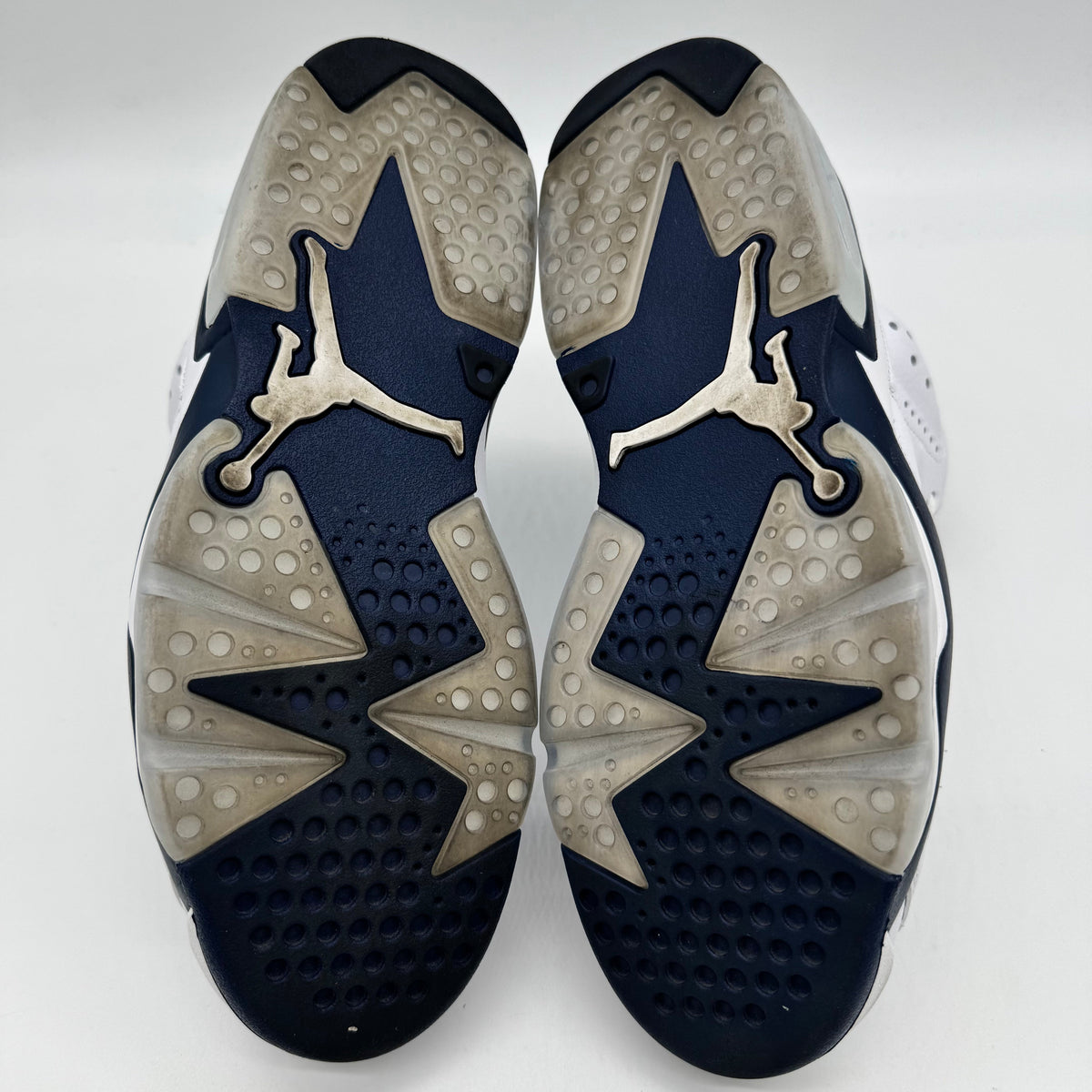 Jordan 6 Midnight Navy (2022)