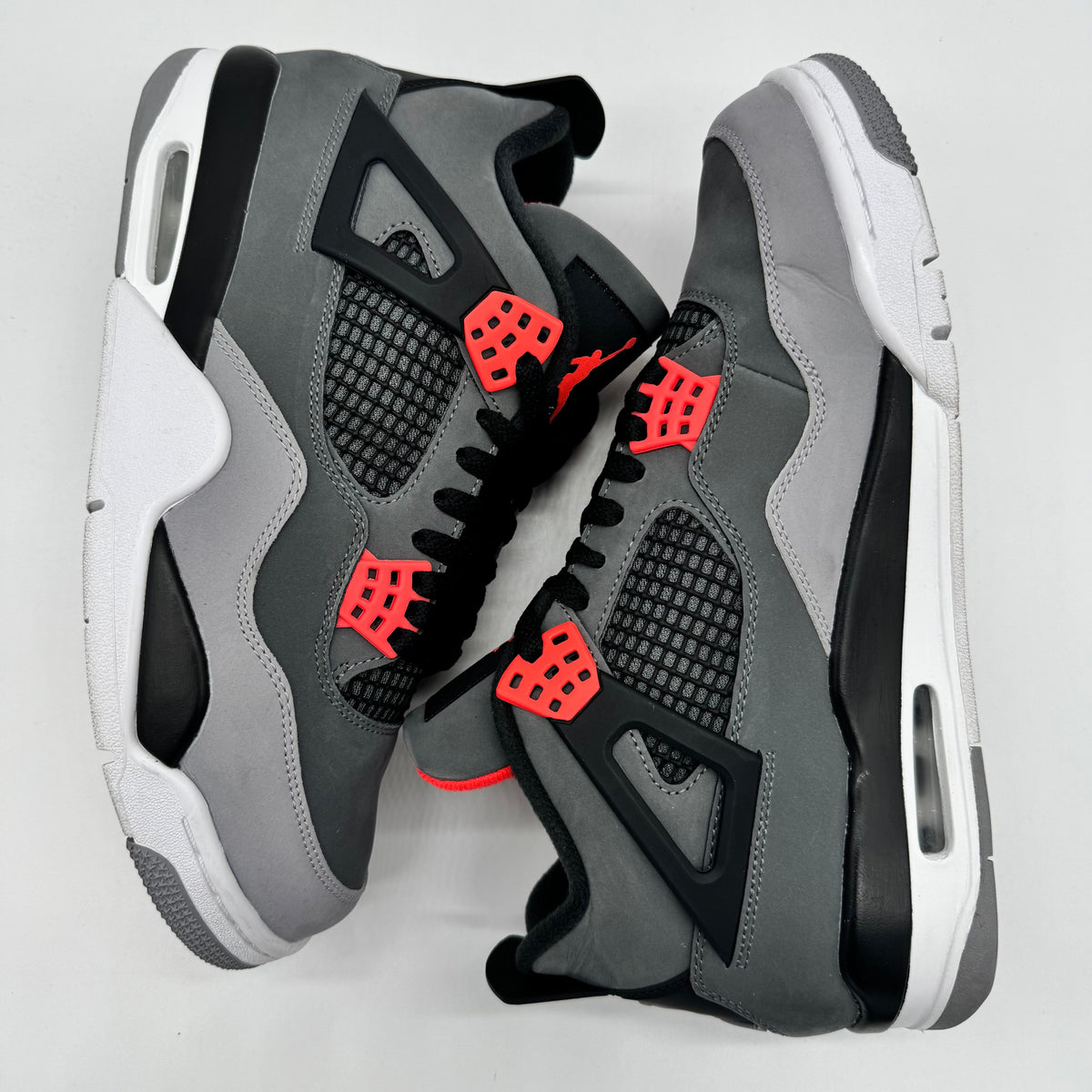Jordan 4 Infrared