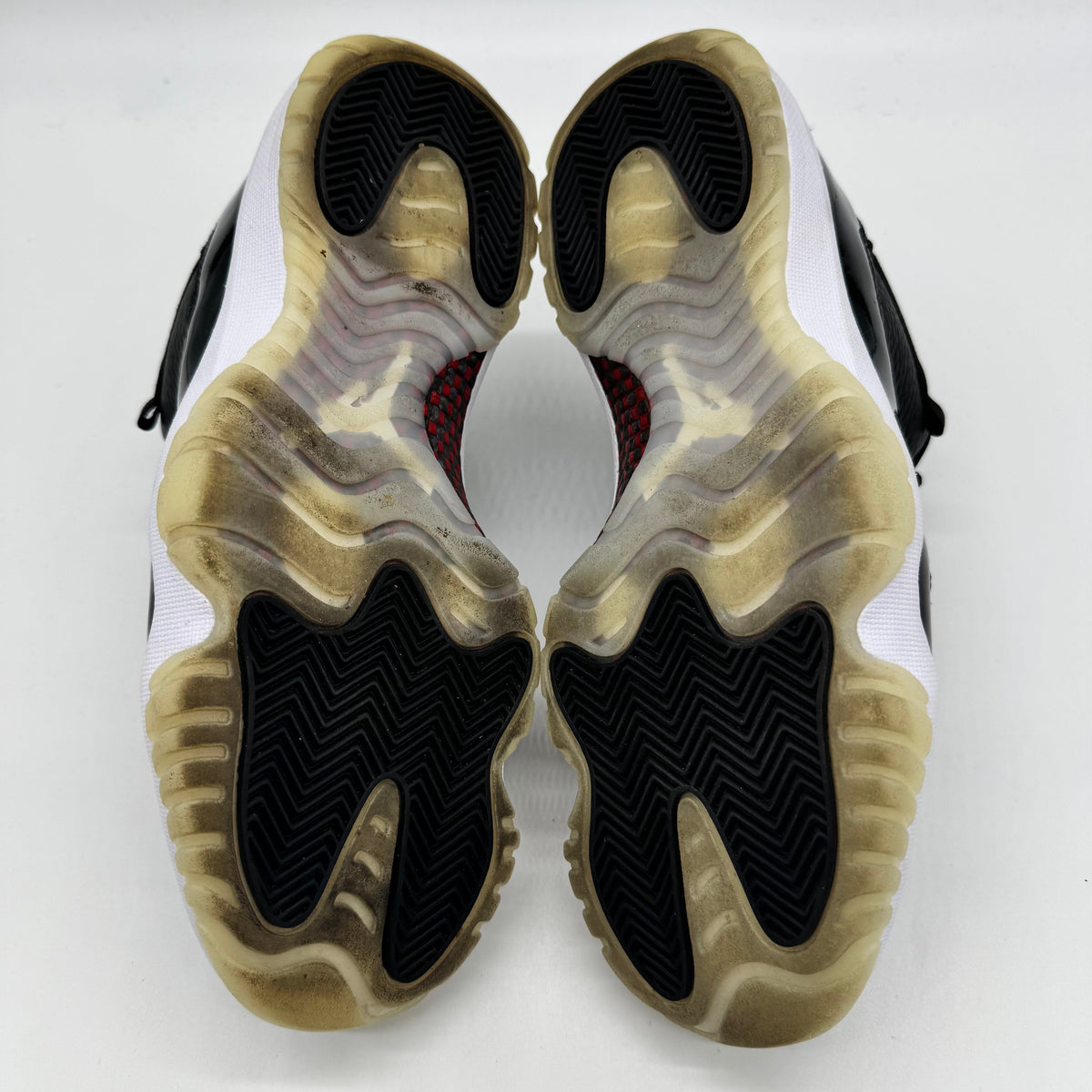 Jordan 11 Low 72-10