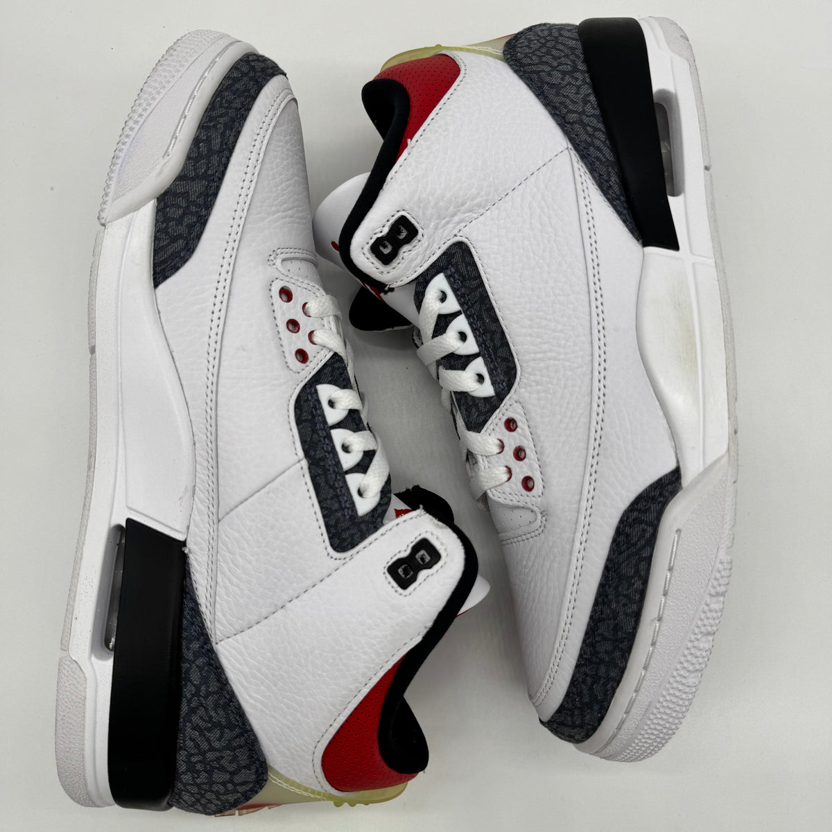 Jordan 3 SE Fire Red Denim (2020)