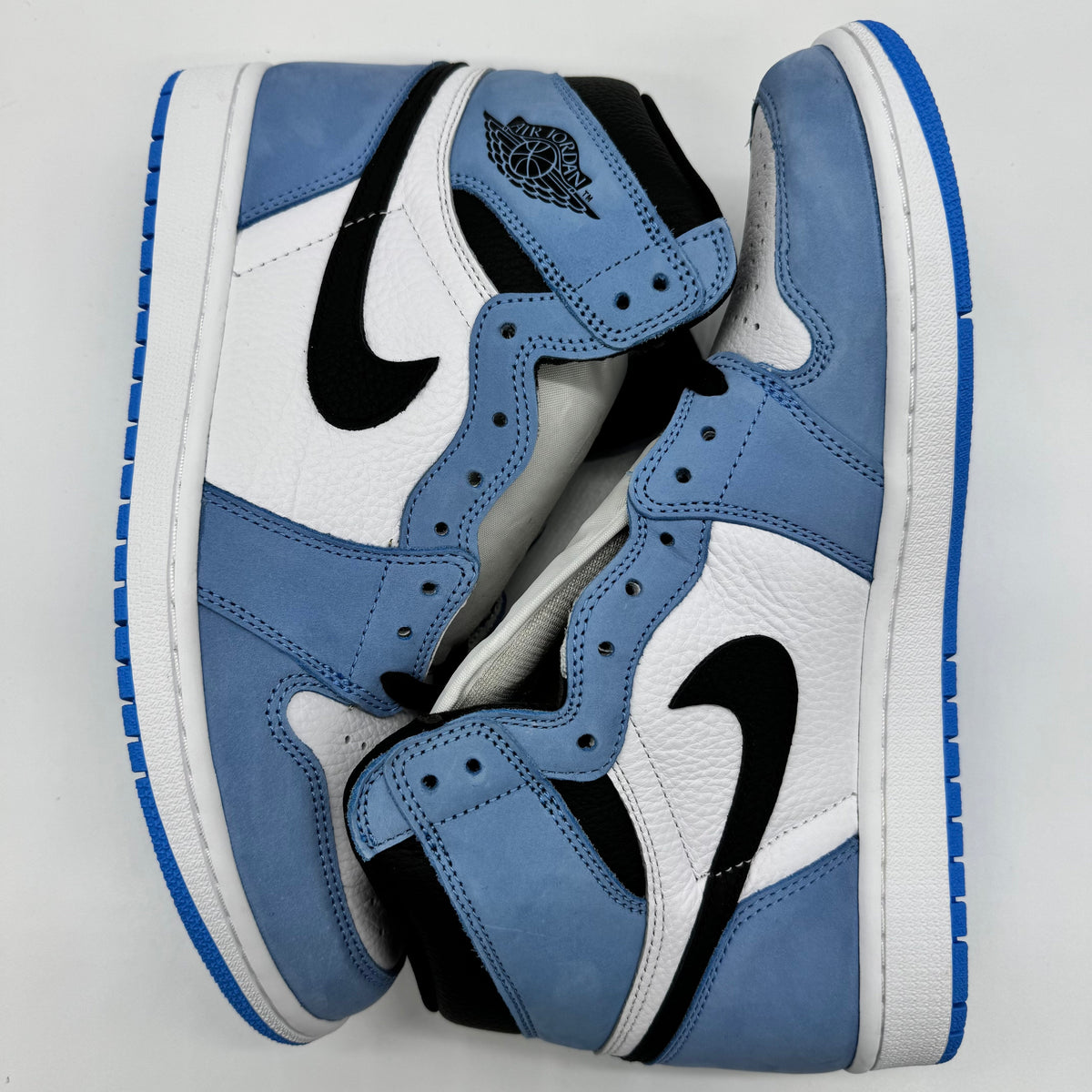 Jordan 1 High University Blue