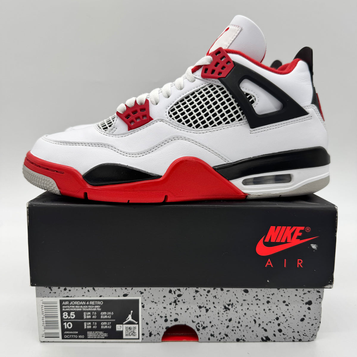 Jordan 4 Fire Red