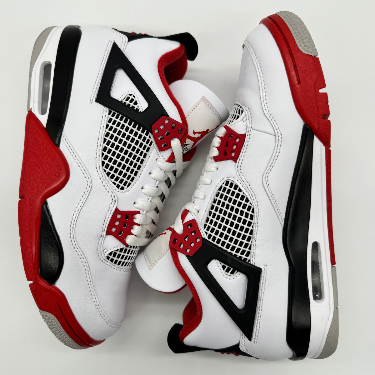 Jordan 4 Fire Red