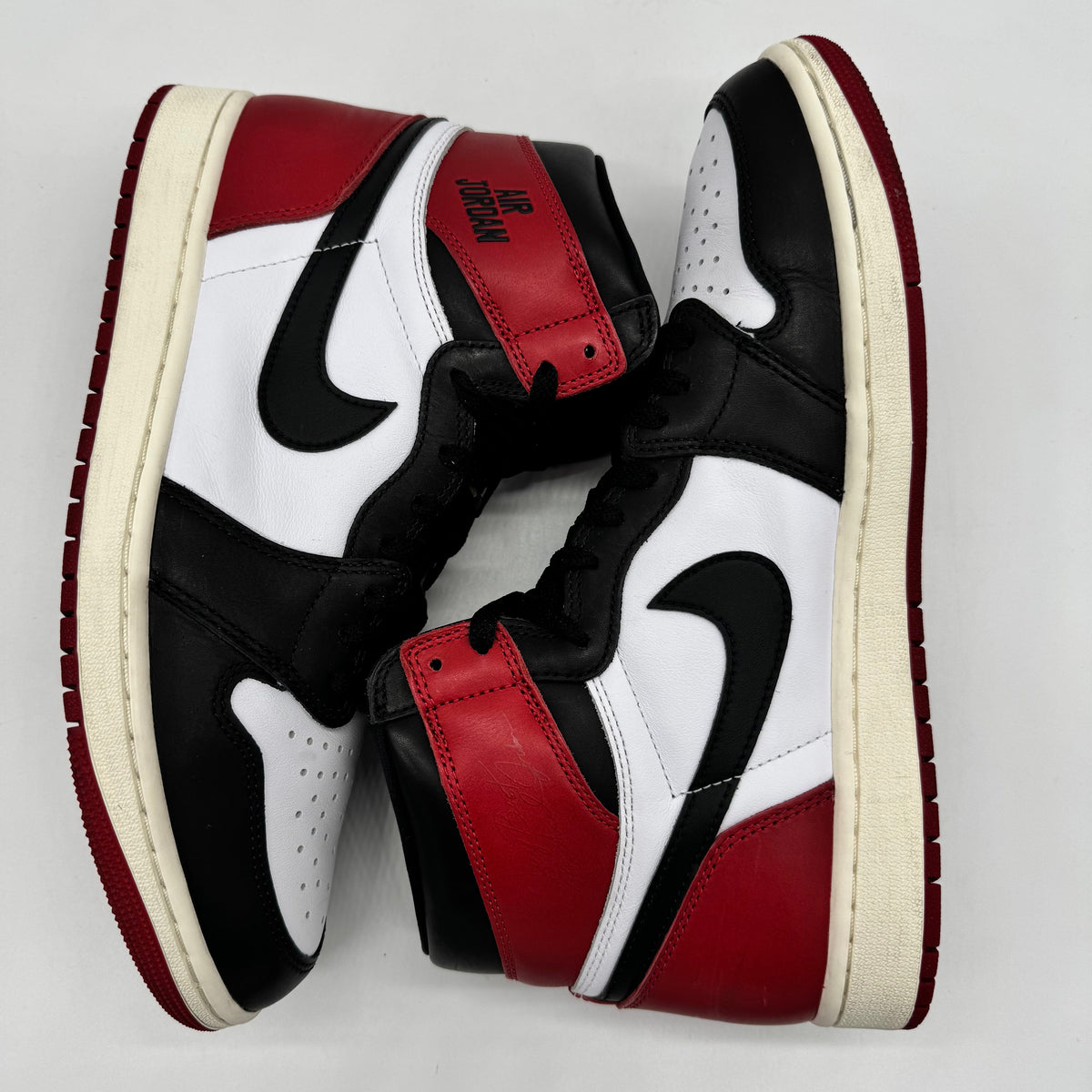 Jordan 1 High OG Black Toe Reimagined