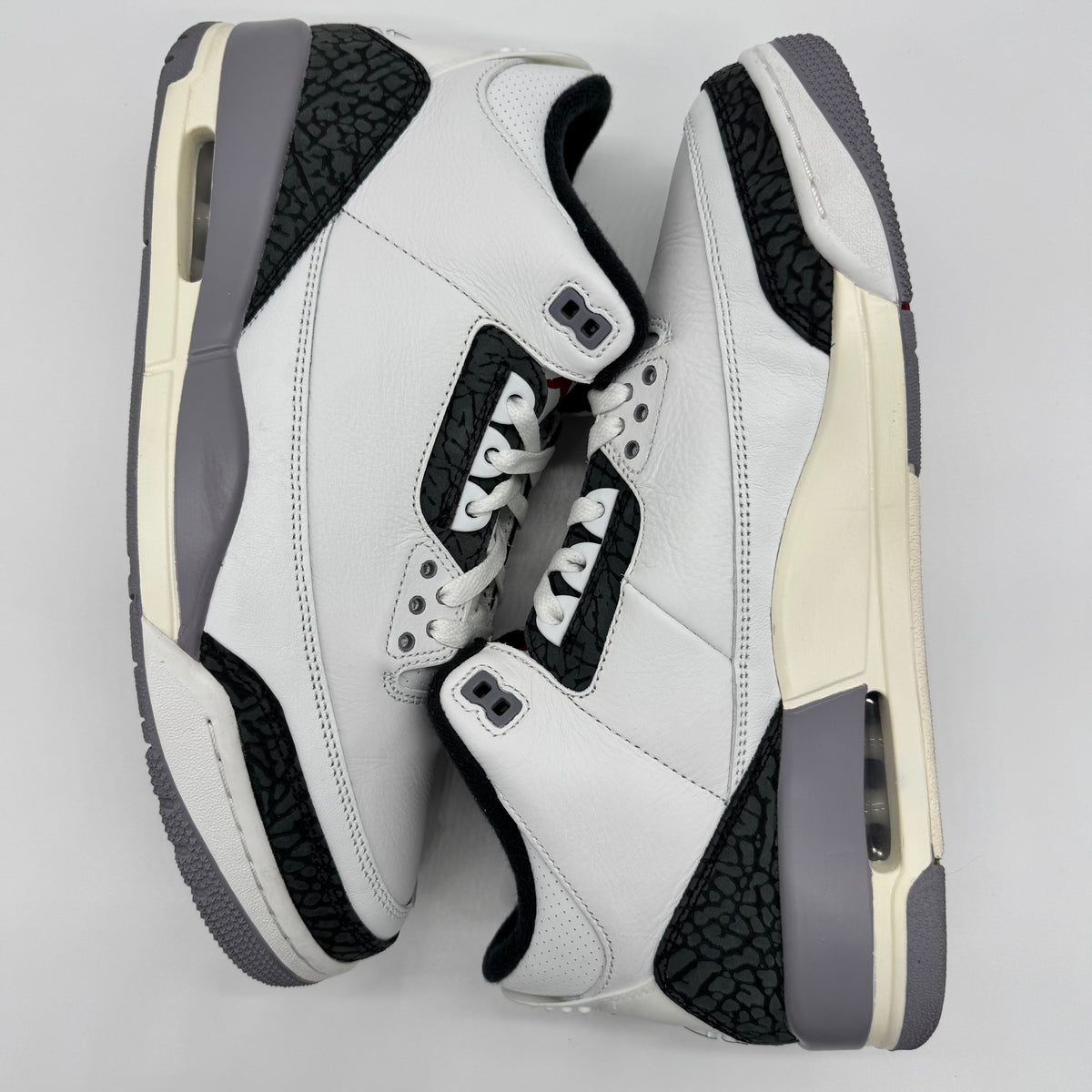 Jordan 3 Cement Grey