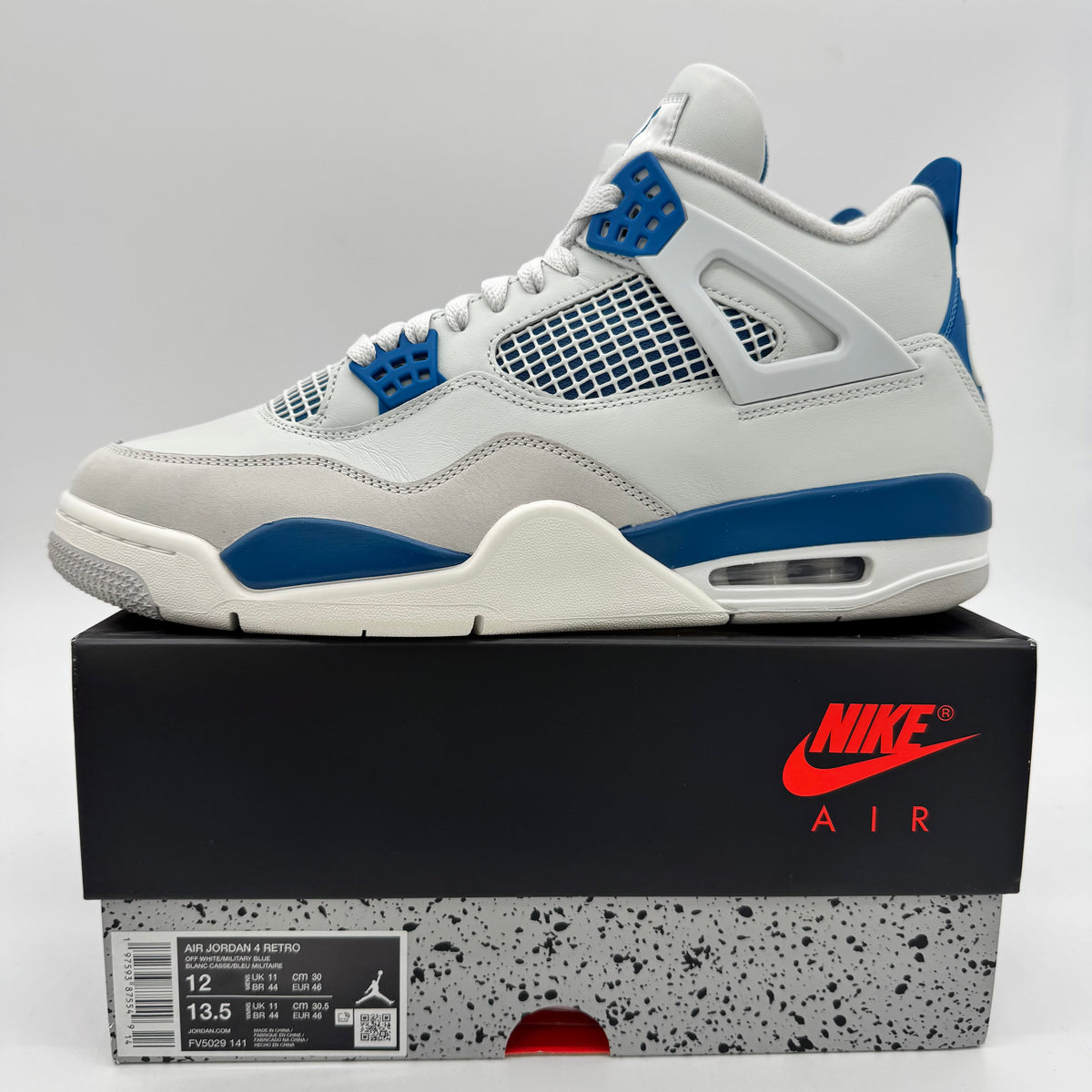 Jordan 4 Military Blue  (2024)