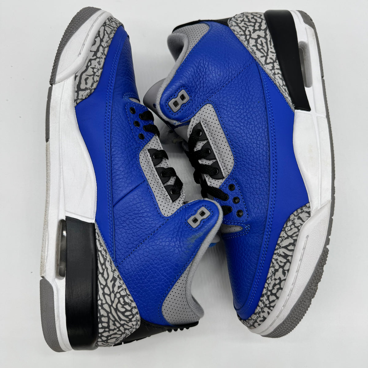 Jordan 3 Varsity Royal Cement