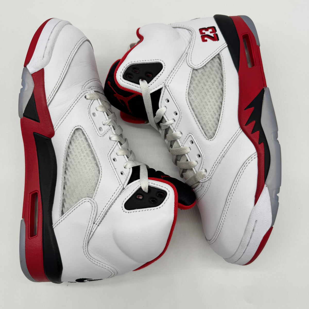 Jordan 5 Fire Red Black Tongue (2025)