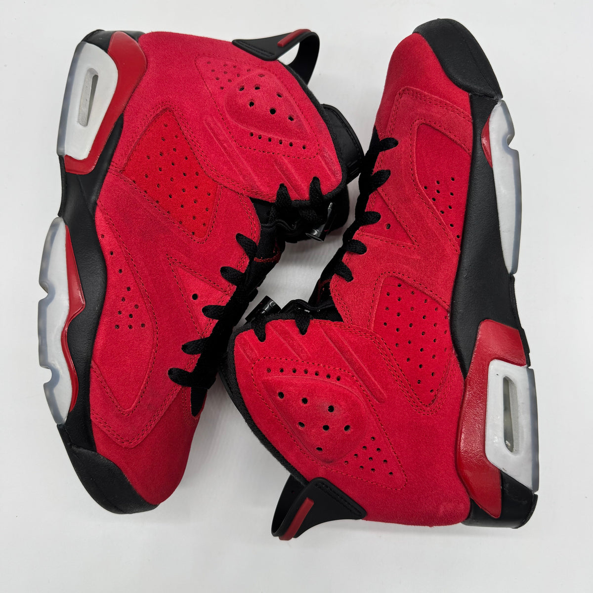 Jordan 6 Toro Bravo